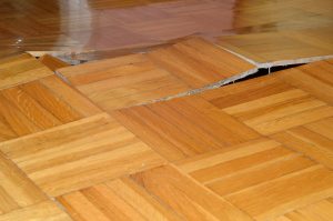 Top 10 Signs of Moisture Problems with Flooring